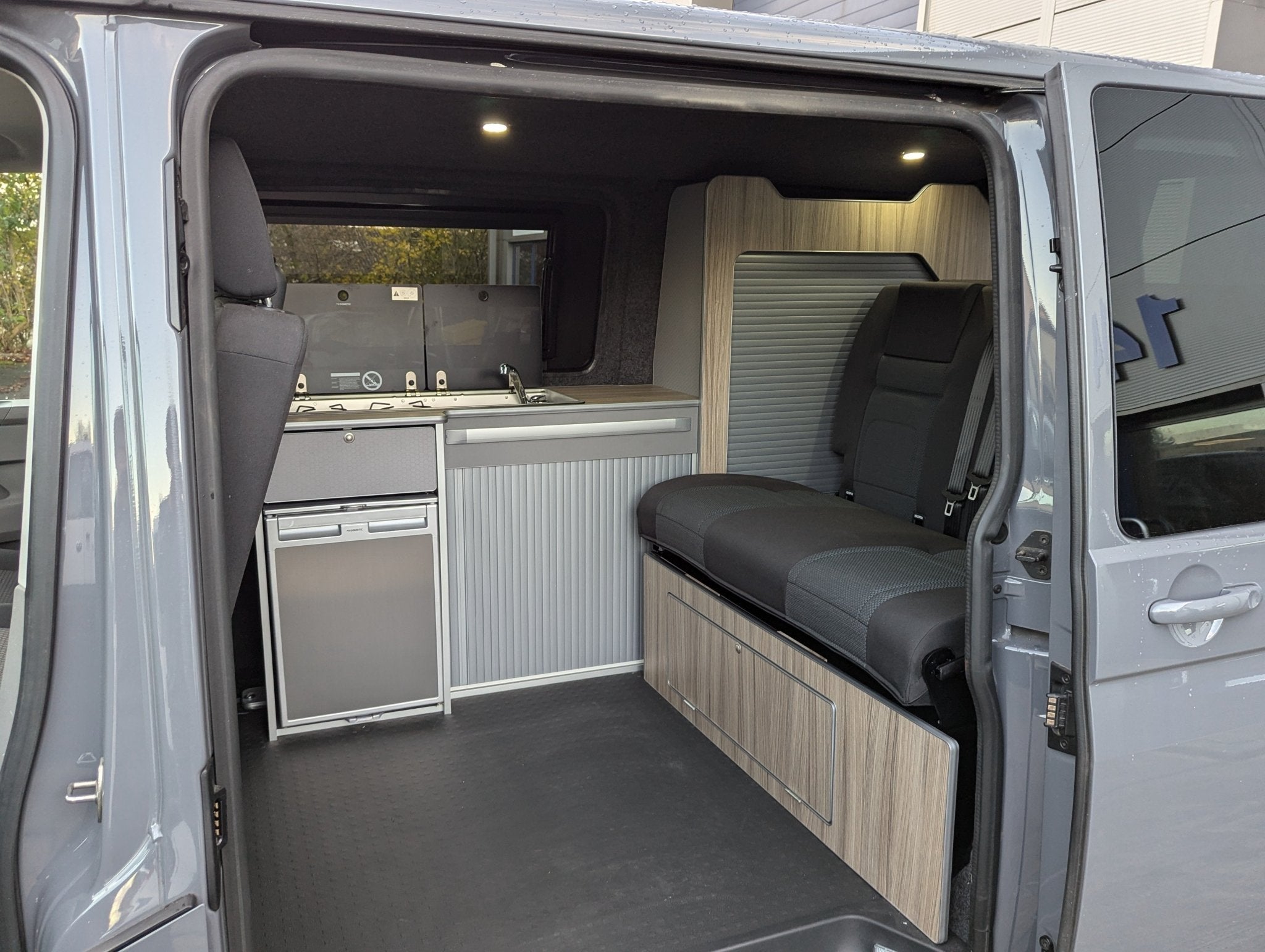 COMBI PACK Transporter - System / RIB bed Volkswagen Transporter SWB (NOT including fridge) - Vangear UK