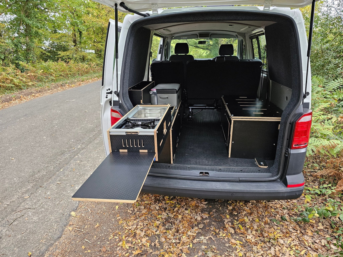SALE Volkswagen T5 T6 T6.1 Kombi - crew cab conversion pack (USED)(Supply & fit at our workshop) - Vangear UK
