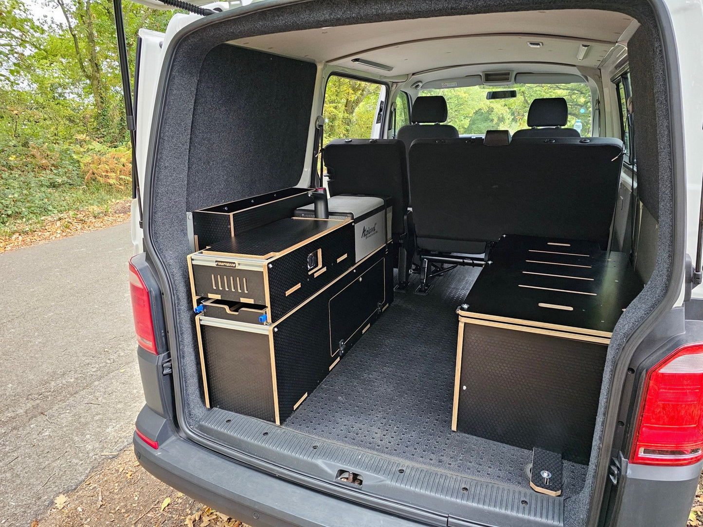 SALE Volkswagen T5 T6 T6.1 Kombi - crew cab conversion pack (USED)(Supply & fit at our workshop) - Vangear UK