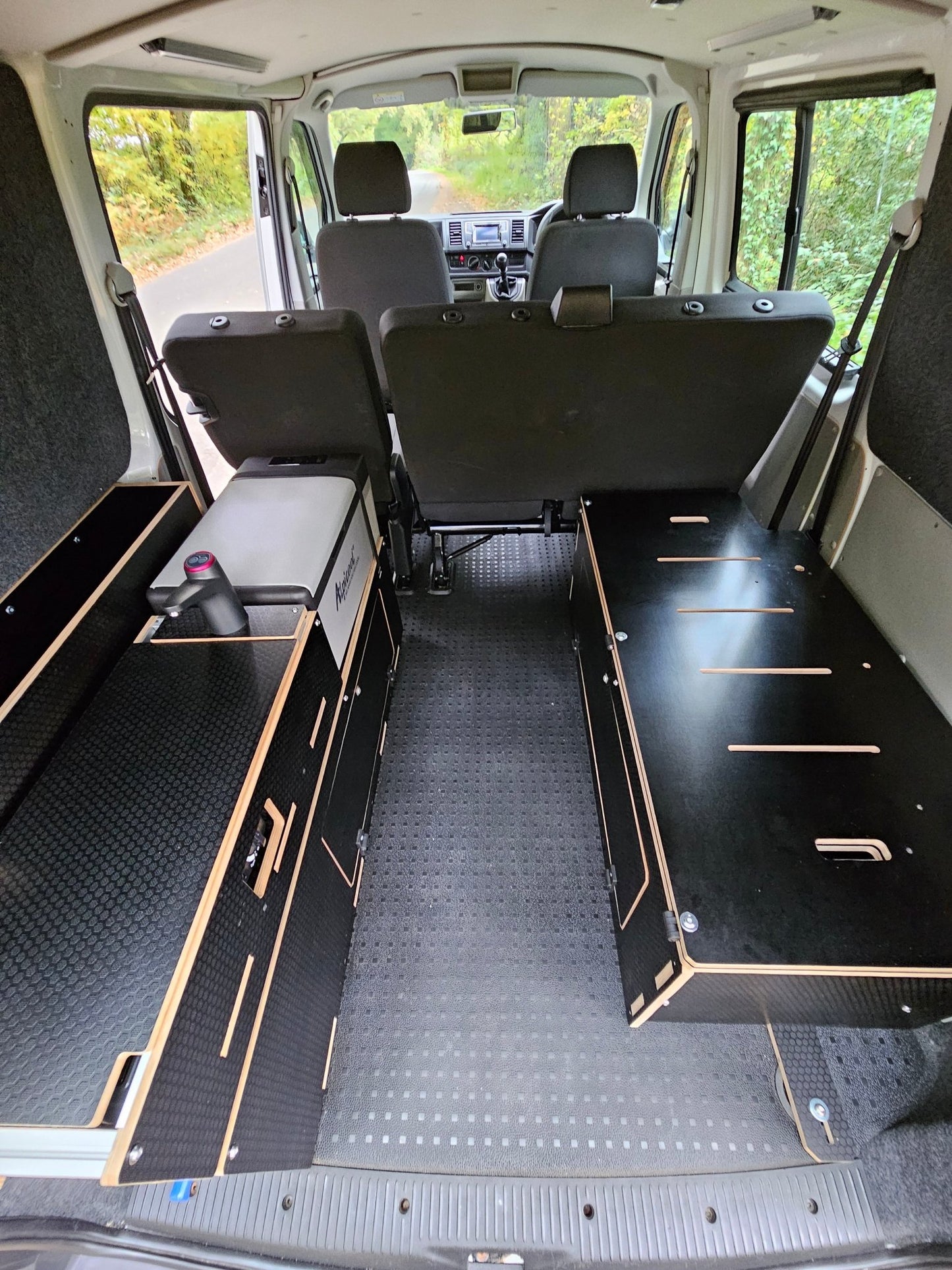 SALE Volkswagen T5 T6 T6.1 Kombi - crew cab conversion pack (USED)(Supply & fit at our workshop) - Vangear UK