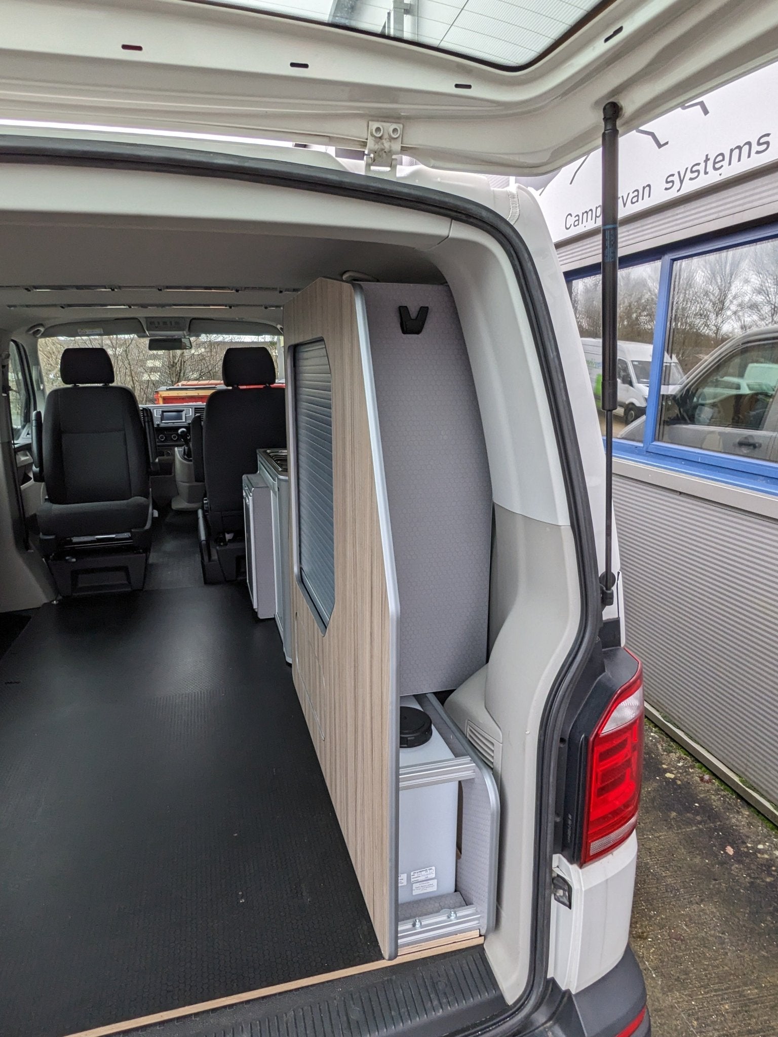 30 LITRE WATER TANK to fit Rear-Pod - Vangear UK