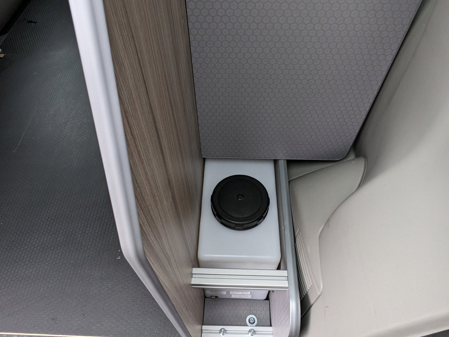30 LITRE WATER TANK to fit Rear-Pod - Vangear UK