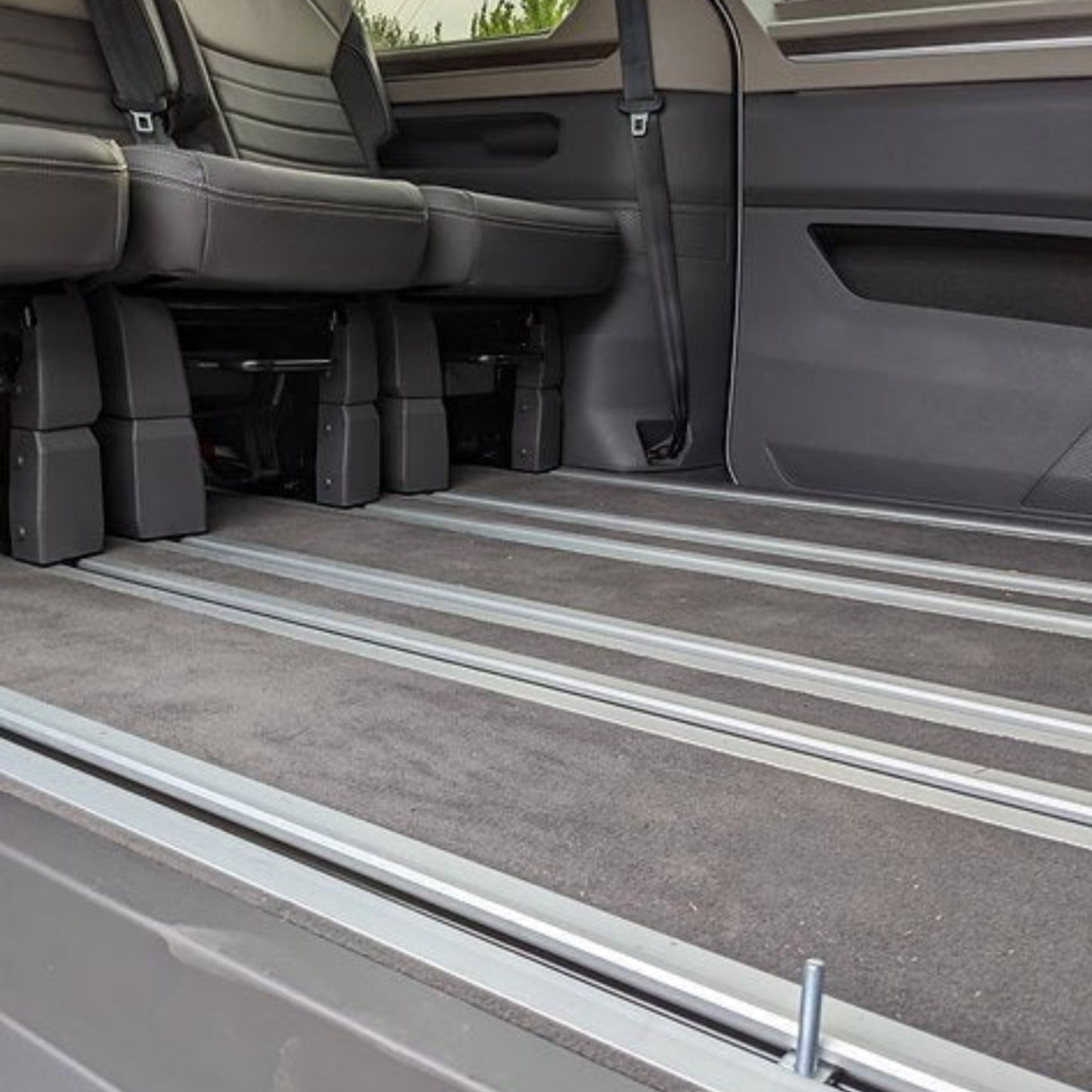 Fixings for Sliding Rails - Vangear UK