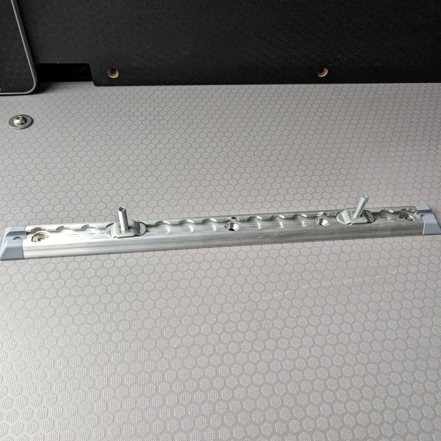 Unwin Rail Section - Vangear UK