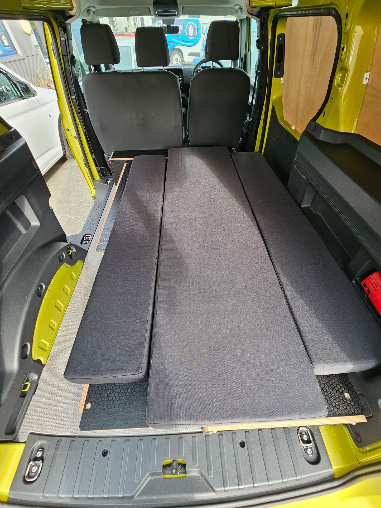 VW ID. Buzz Compact Campervan Bed (Buzz Cargo)