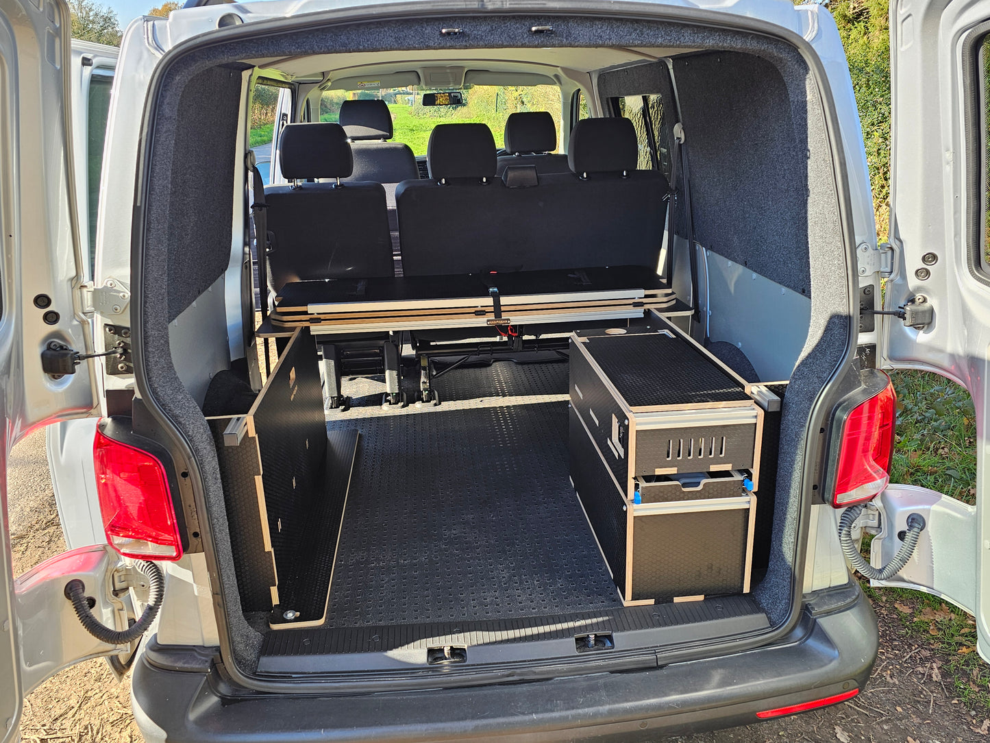 Kombi Crew Cab Bed System for Volkswagen T5 T6 T6.1 kombi