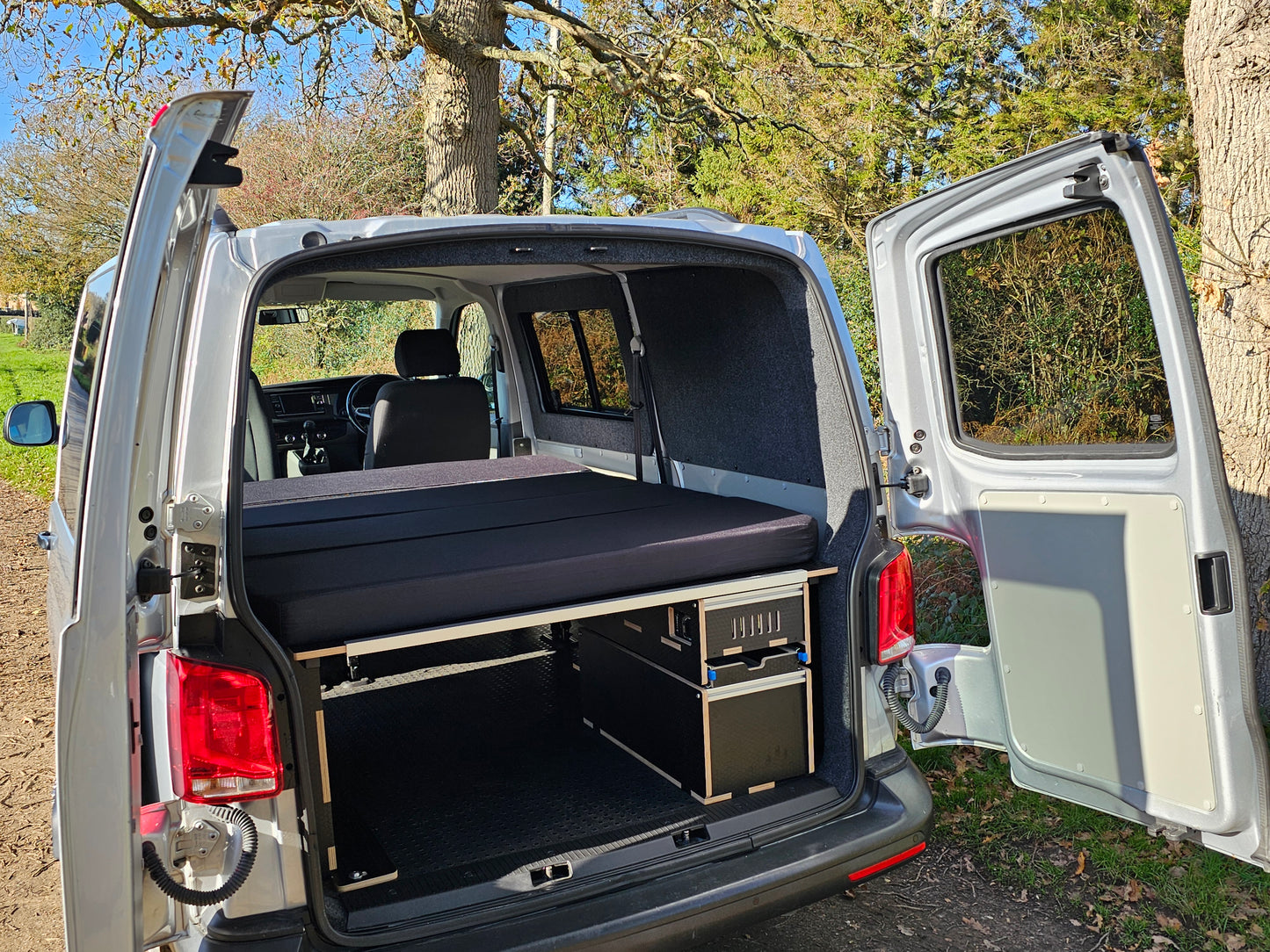 Kombi Crew Cab Bed System for Volkswagen T5 T6 T6.1 kombi