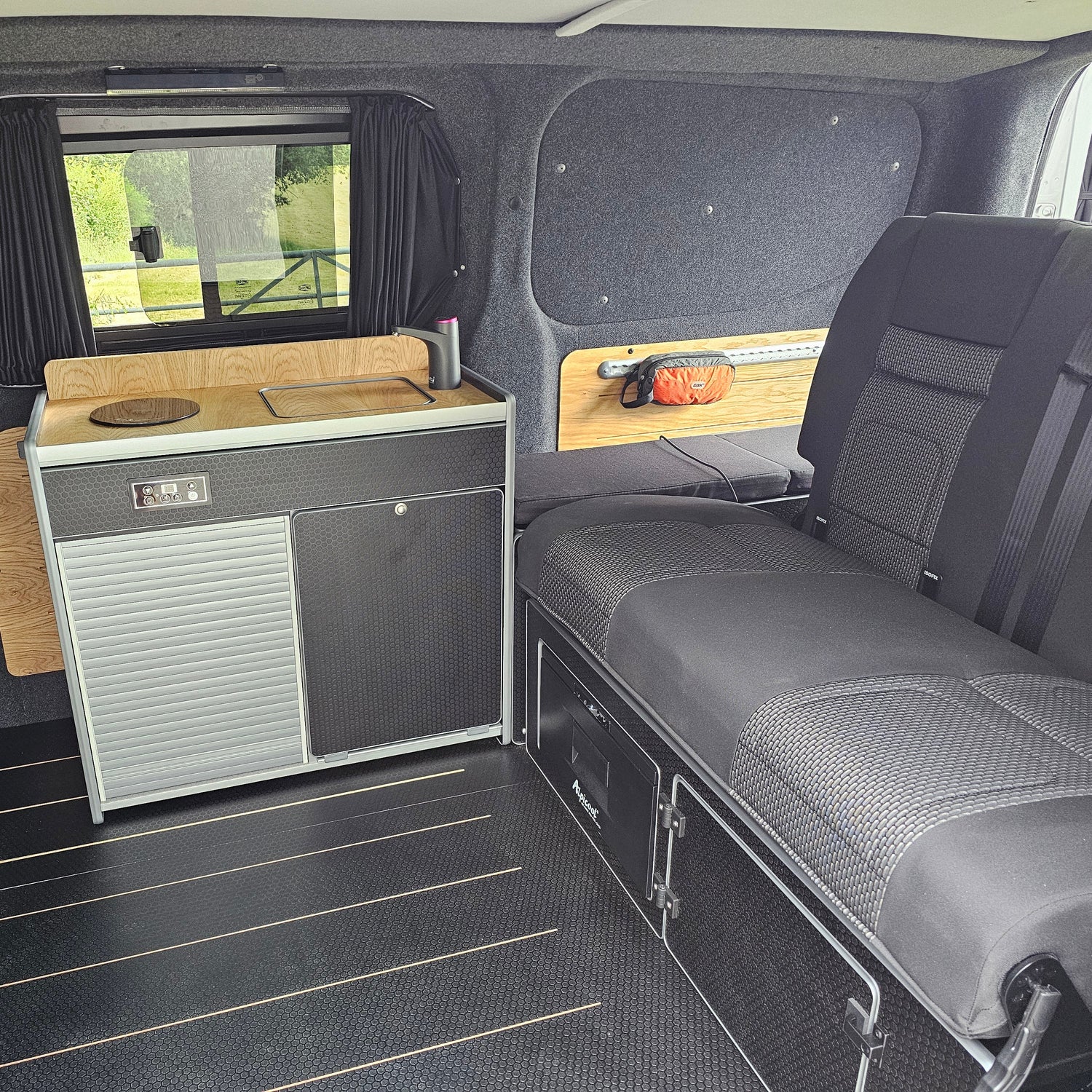 IN STOCK - Vangear Campervan Summer Bundle - Rib bed, X-pod and blanket box