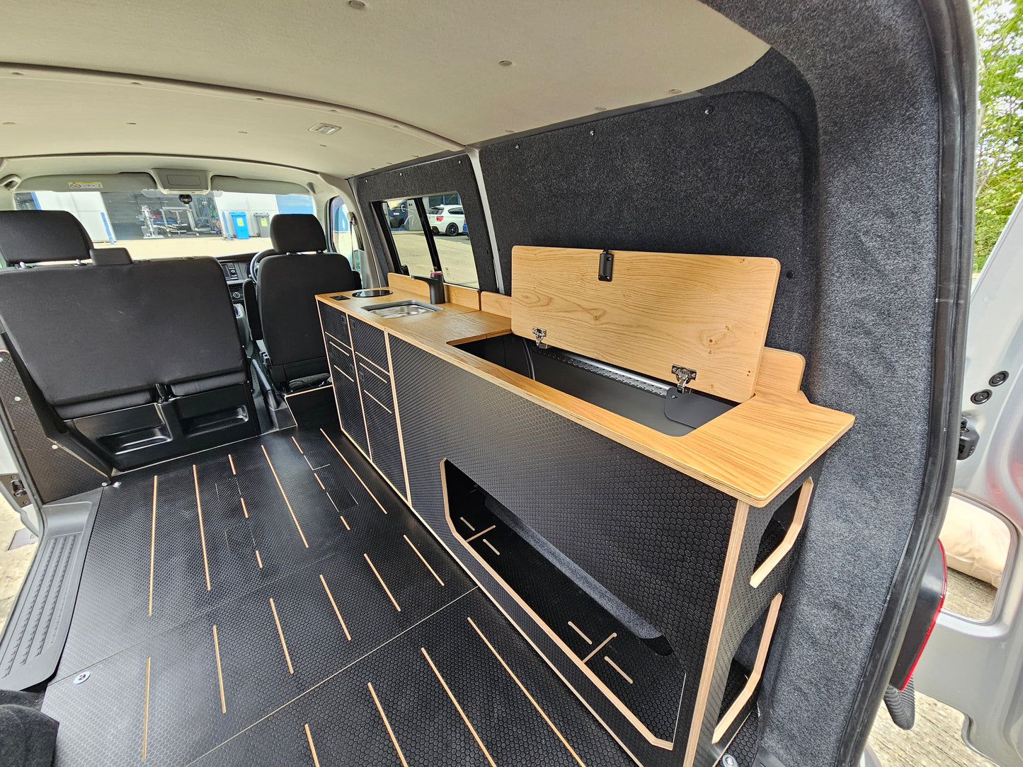 VW T6 & T6.1 - Down the side furniture - Woody-Pods