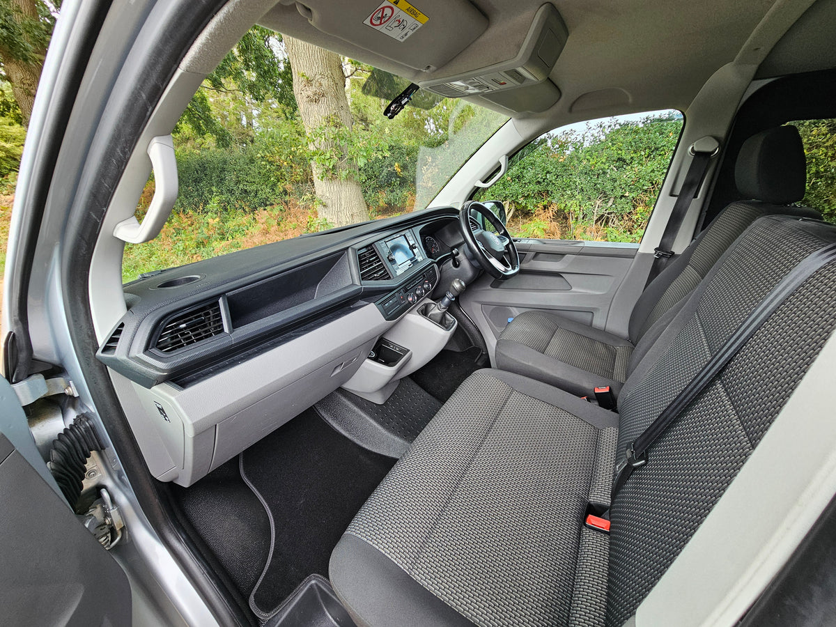 FOR SALE Volkswagen 2021 Transporter T6.1 with Vangear Kombi Campervan conversion