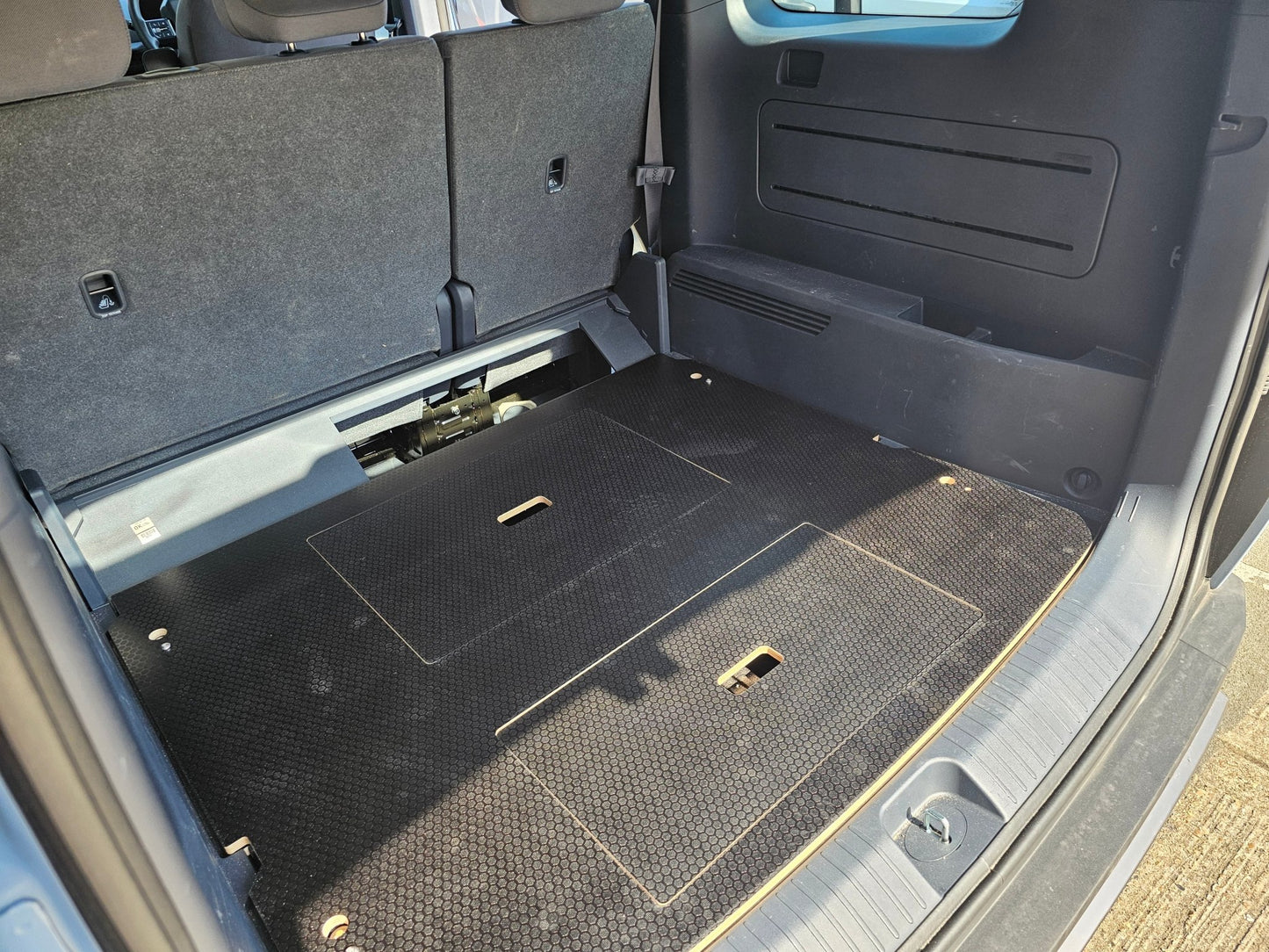 Bed System for Kia PV5 (supply & fit) - Vangear UK