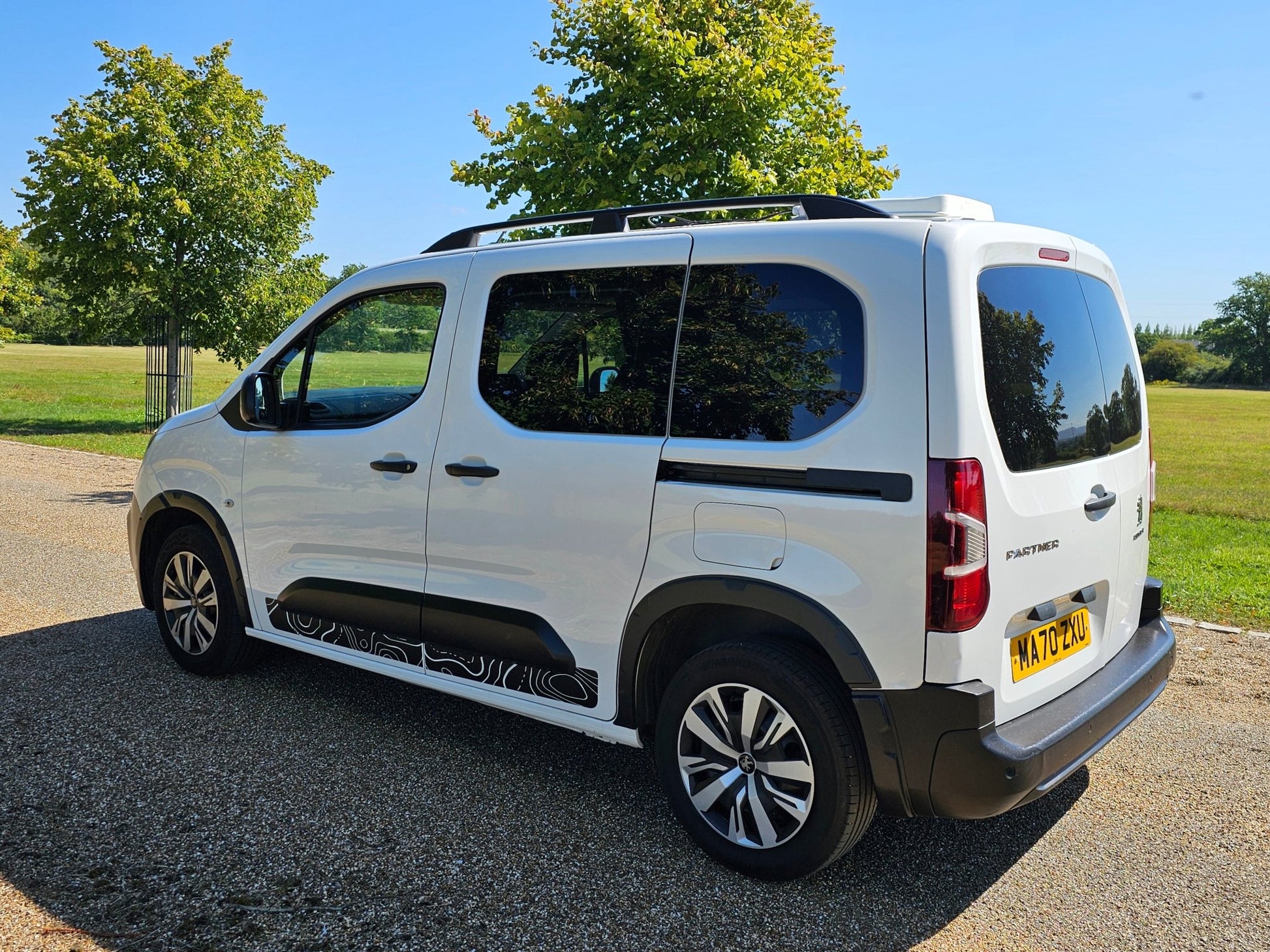 FOR SALE - Peugeot Partner 2021 Campervan with a Vangear "Freerunner" conversion. - Vangear UK