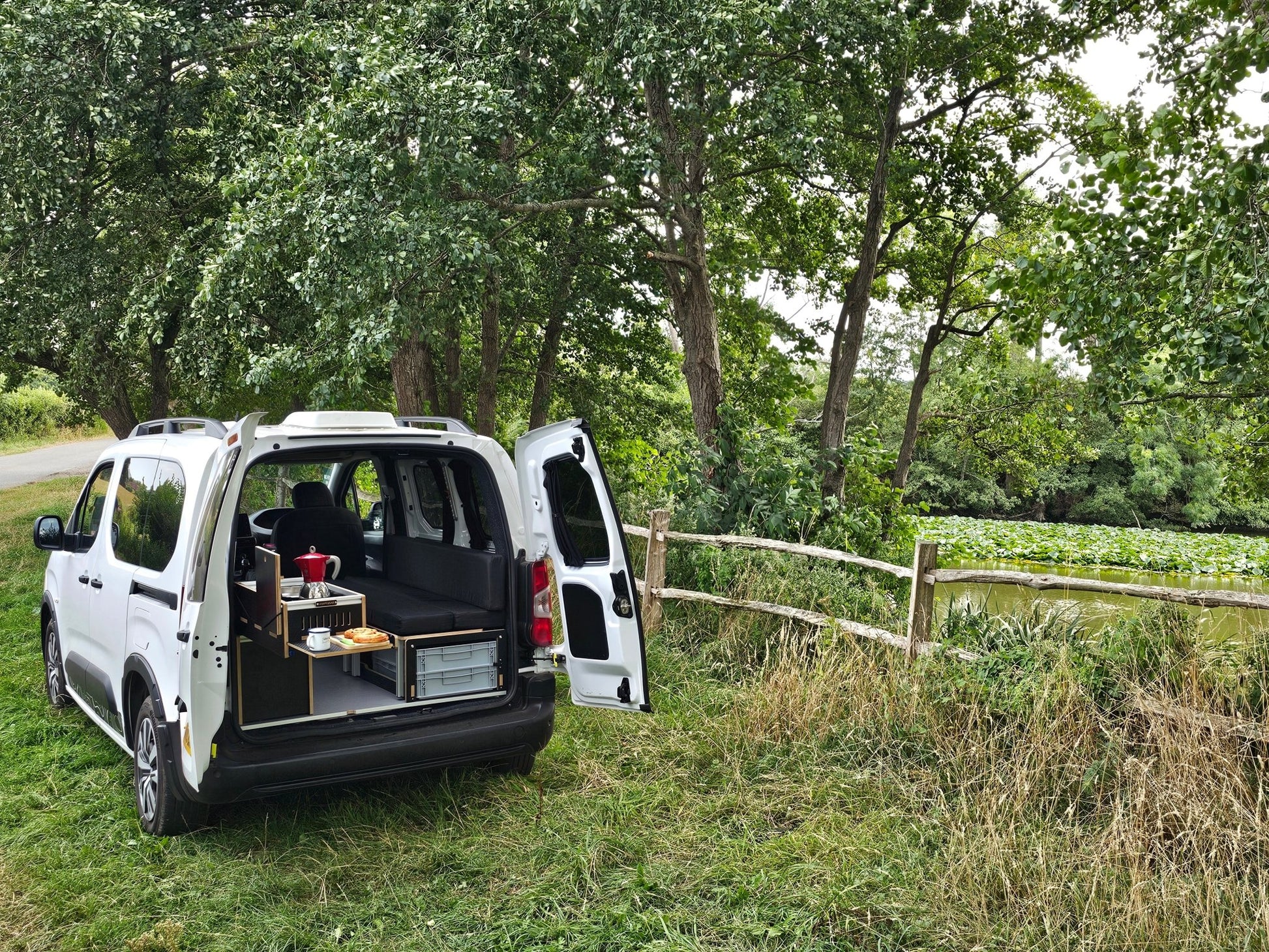 FOR SALE - Peugeot Partner 2021 Campervan with a Vangear "Freerunner" conversion. - Vangear UK