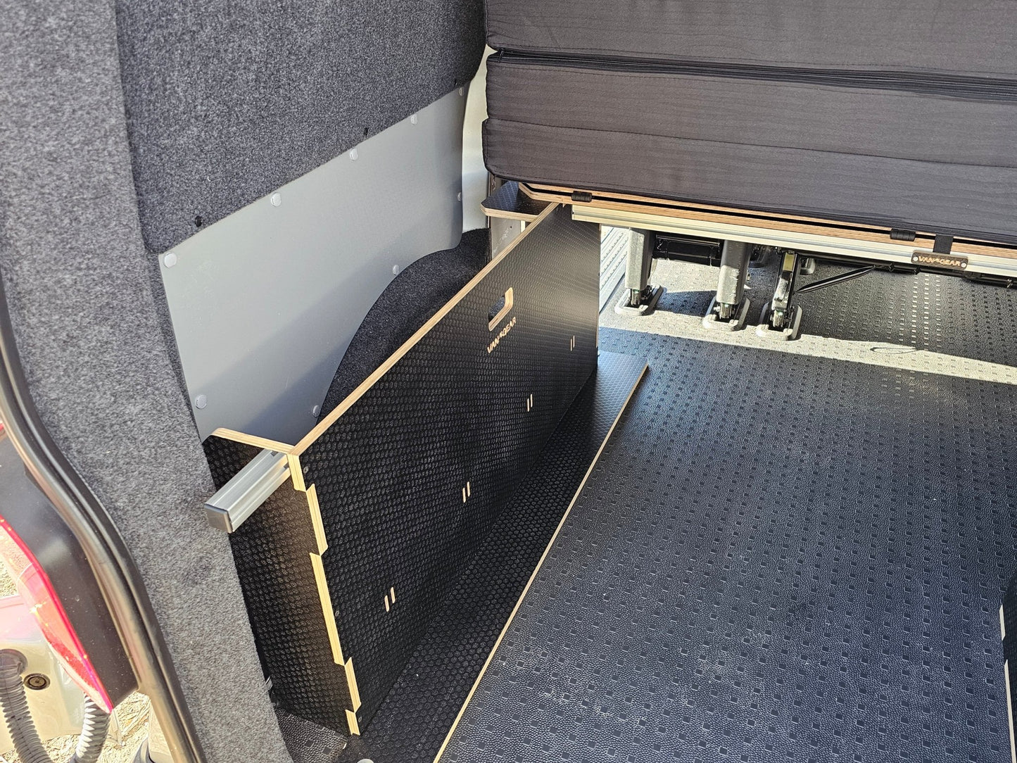 FOR SALE Volkswagen 2021 Kombi conversion T6.1 Vangear Campervan - Vangear UK