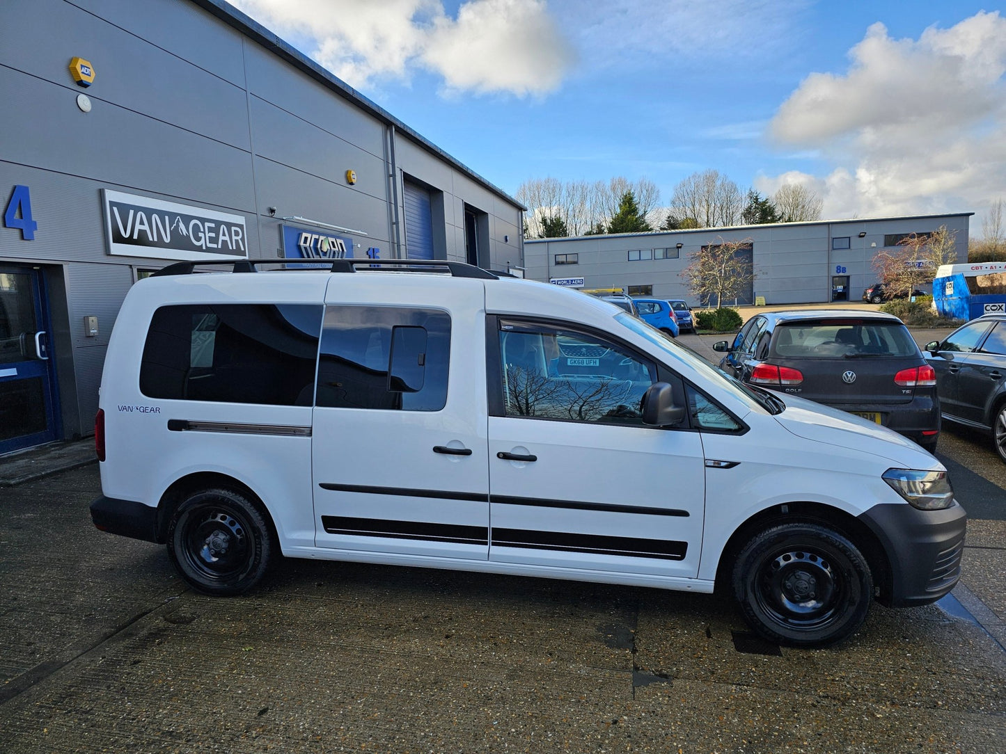 FOR SALE Volkswagen Caddy Maxi 4 Vangear "FREERUNNER" campervan - Vangear UK
