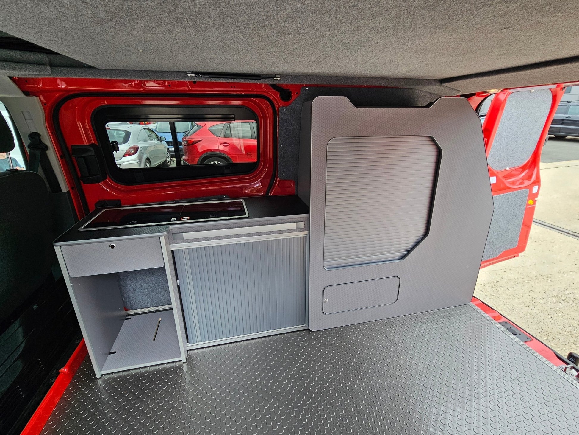 Ford Transit Custom - System 50L (NOT including fridge) (SWB L1) - Vangear UK