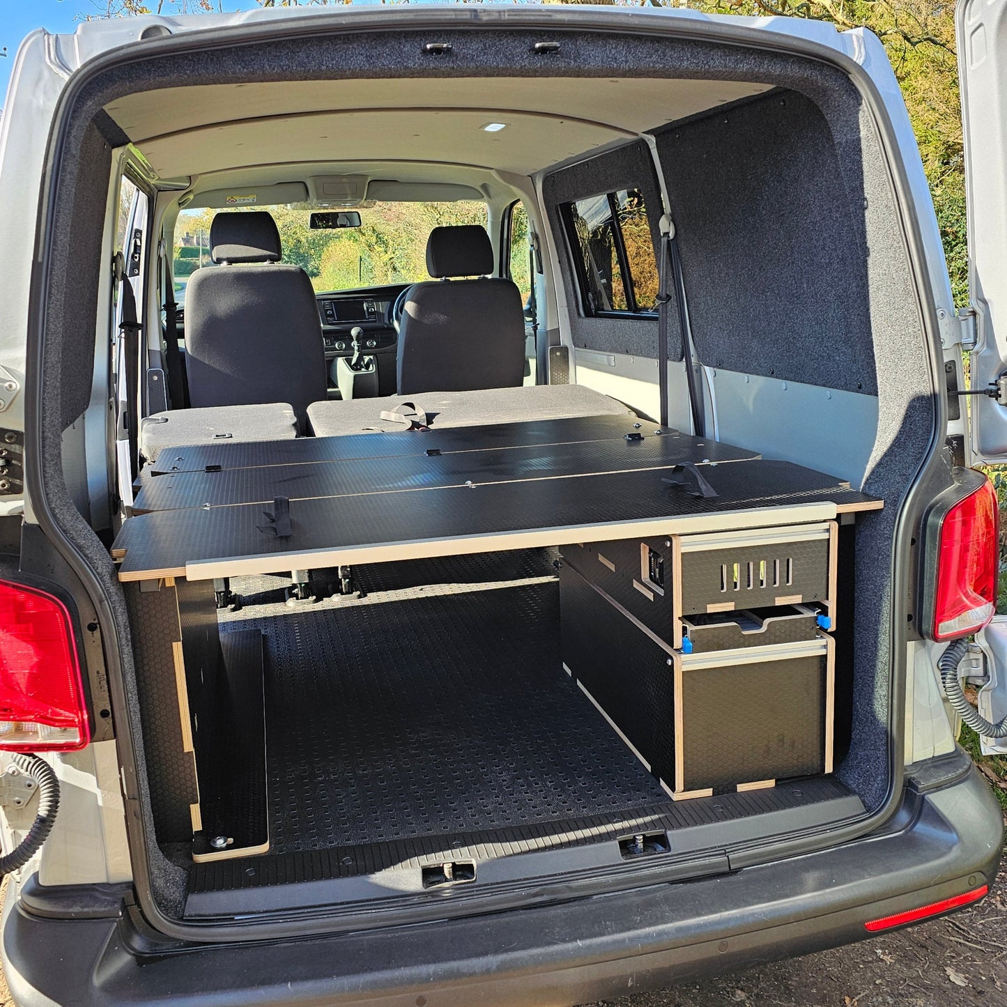 Kombi Crew Cab Bed System for Volkswagen T5 T6 T6.1 kombi - Vangear UK