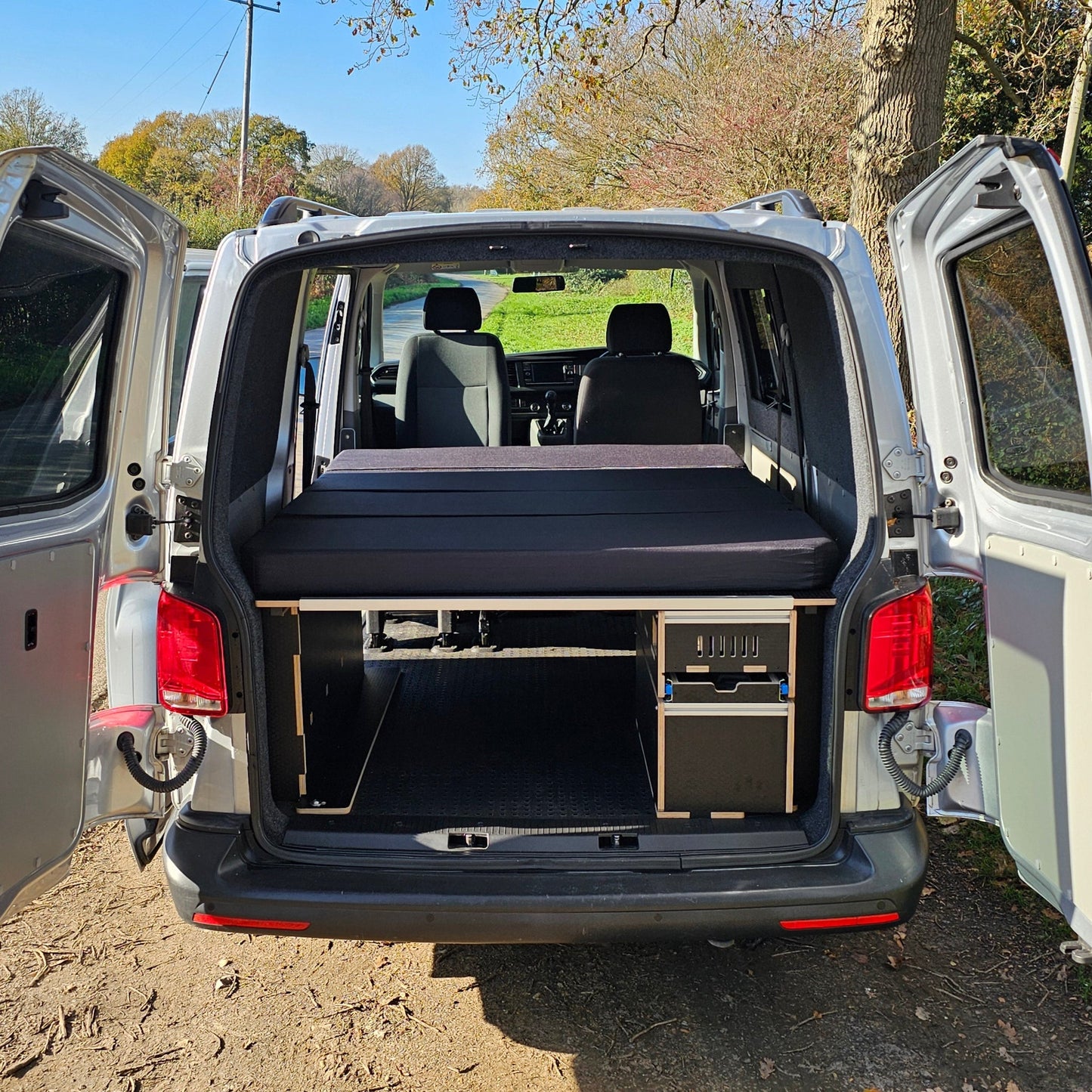 Kombi Crew Cab Bed System for Volkswagen T5 T6 T6.1 kombi - Vangear UK