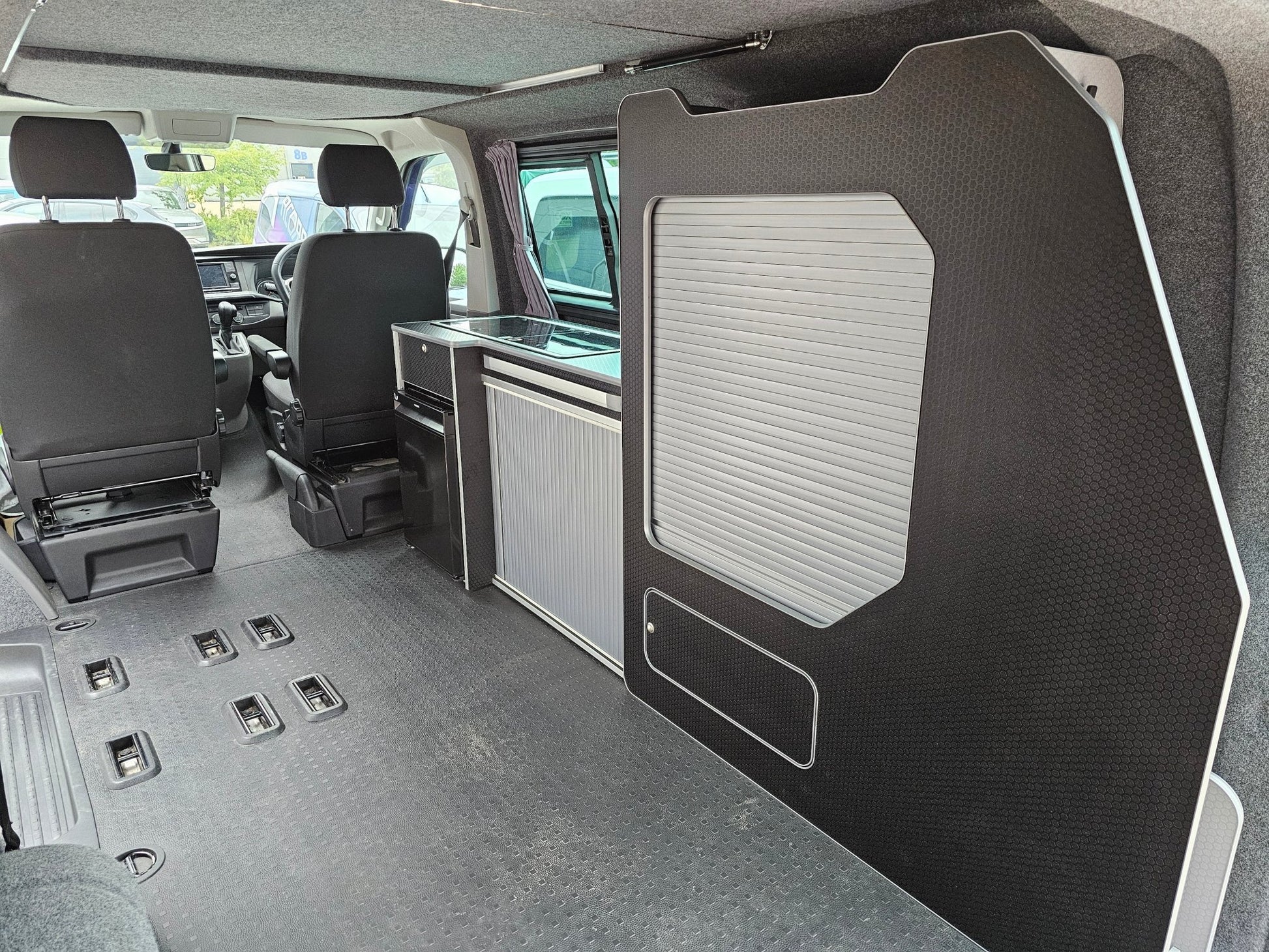NEW Transporter - System 50L for Volkswagen Transporter SWB (Not including the fridge) - Vangear UK