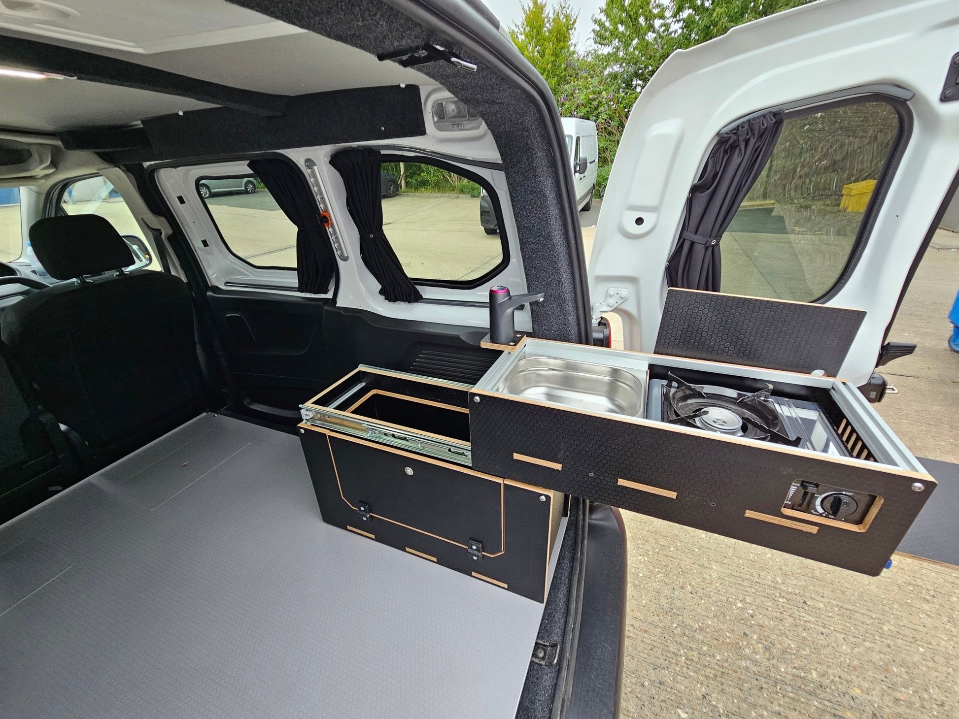NEW Vangear Caddy - Pod 2.0 sliding campervan kitchen (easy 3 part assembly - NOT flat pack) - Vangear UK