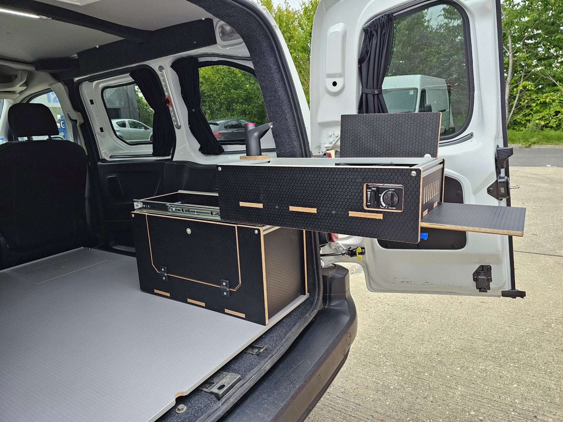 NEW Vangear Caddy - Pod 2.0 sliding campervan kitchen (easy 3 part assembly - NOT flat pack) - Vangear UK