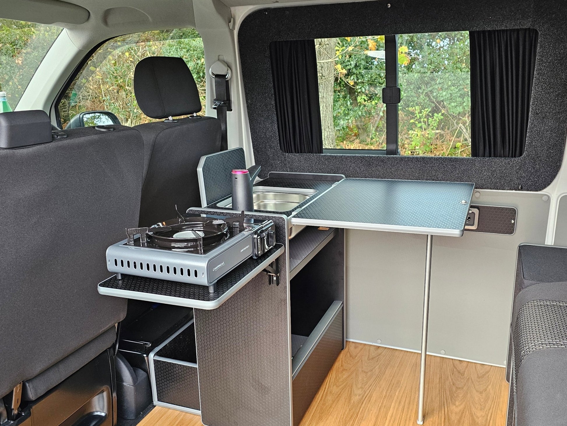 Pod mounting plate for VW Transporter - Vangear UK