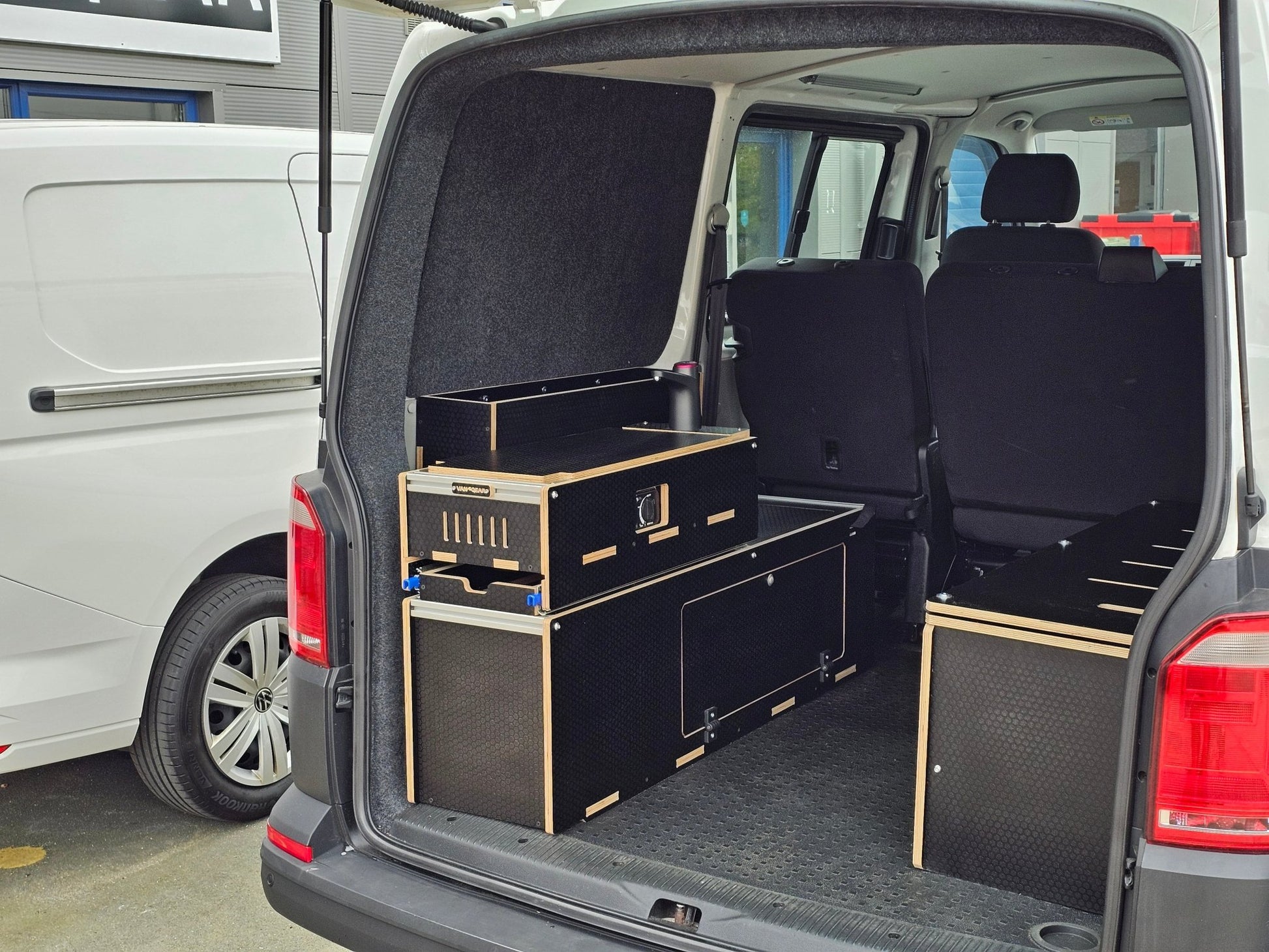 SALE Volkswagen T5 T6 T6.1 Kombi - crew cab conversion pack (USED)(Supply & fit at our workshop) - Vangear UK