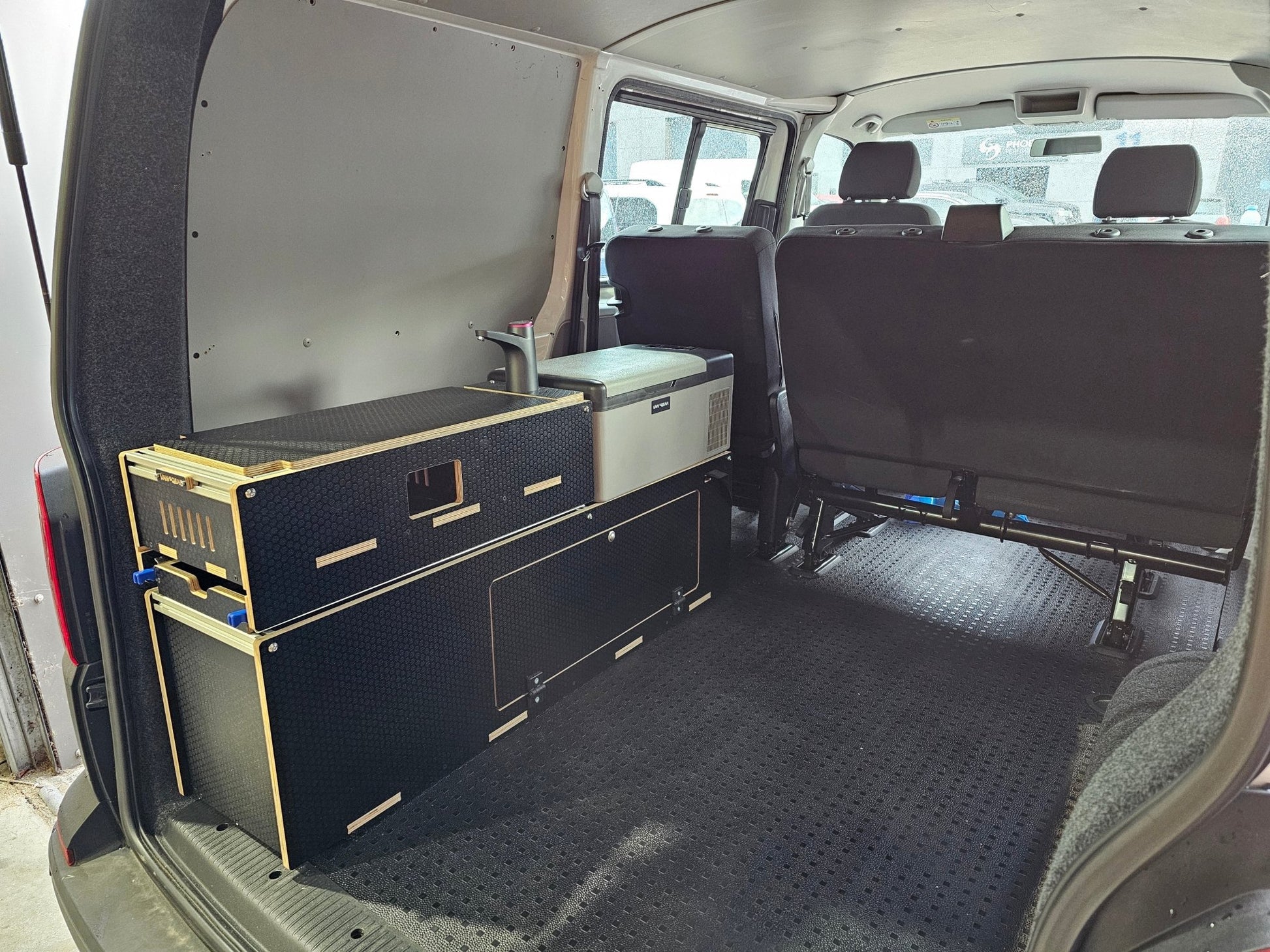 SEPT SALE Volkswagen T5 T6 T6.1 Kombi - crew cab conversion pack (USED)(Supply & fit at our workshop) - Vangear UK