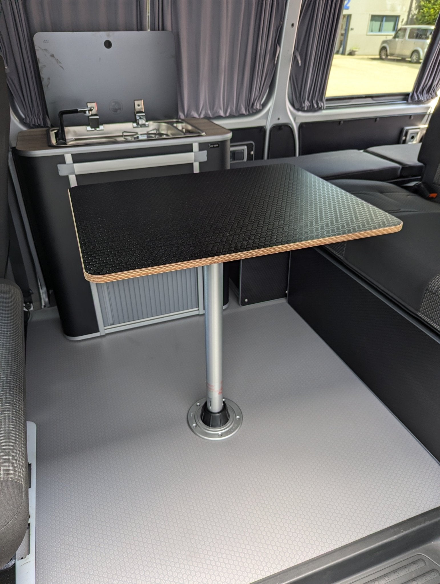 Sequoia Leg System - Vangear UK