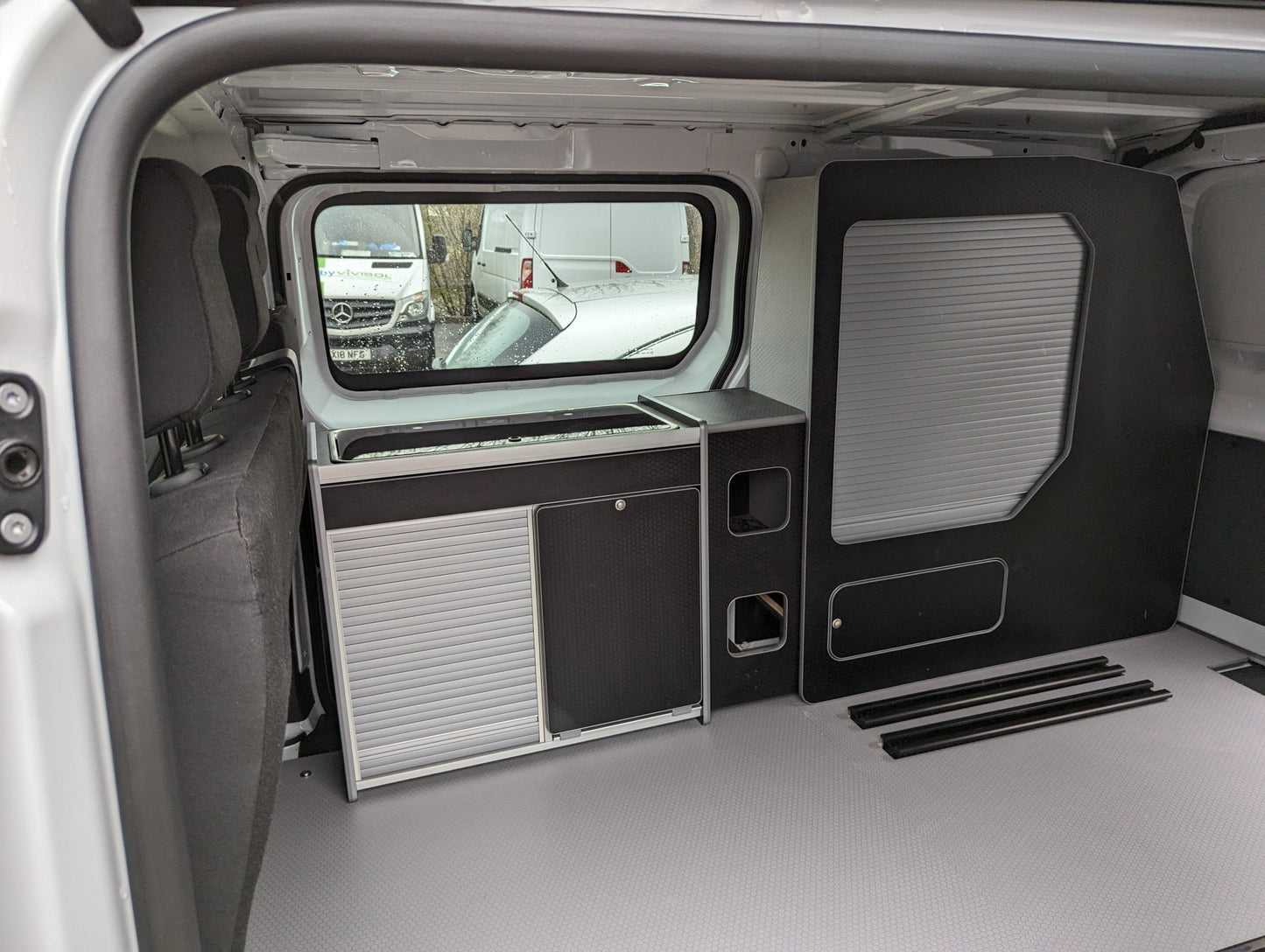 Toyota Proace/Peugeot Expert/Citroen Dispatch - Campervan Modular System (fridge not included) - Vangear UK
