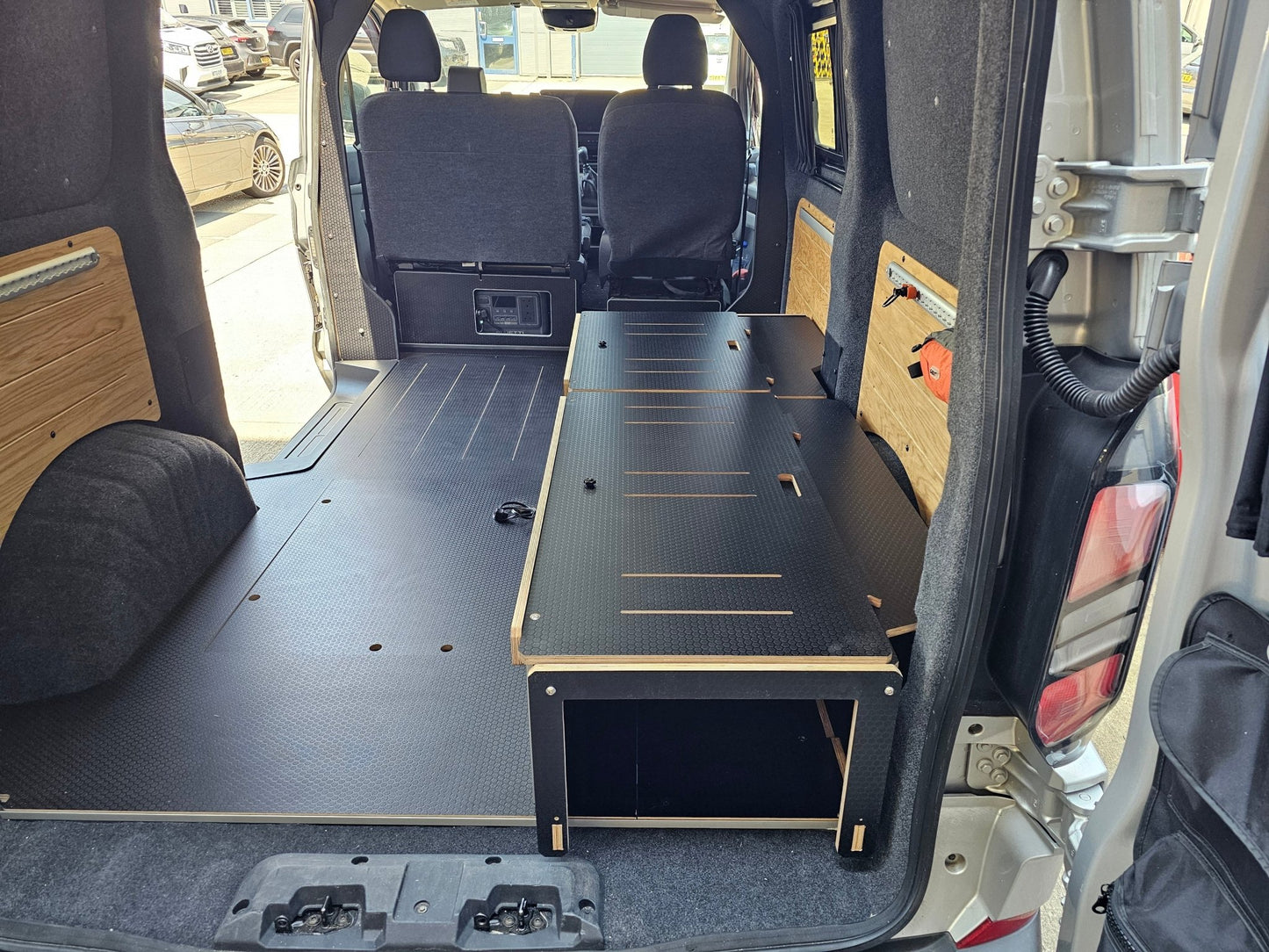 Vangear VolkswagenT7 Transporter-Ford Custom-Bed SWB (bed only) - Vangear UK