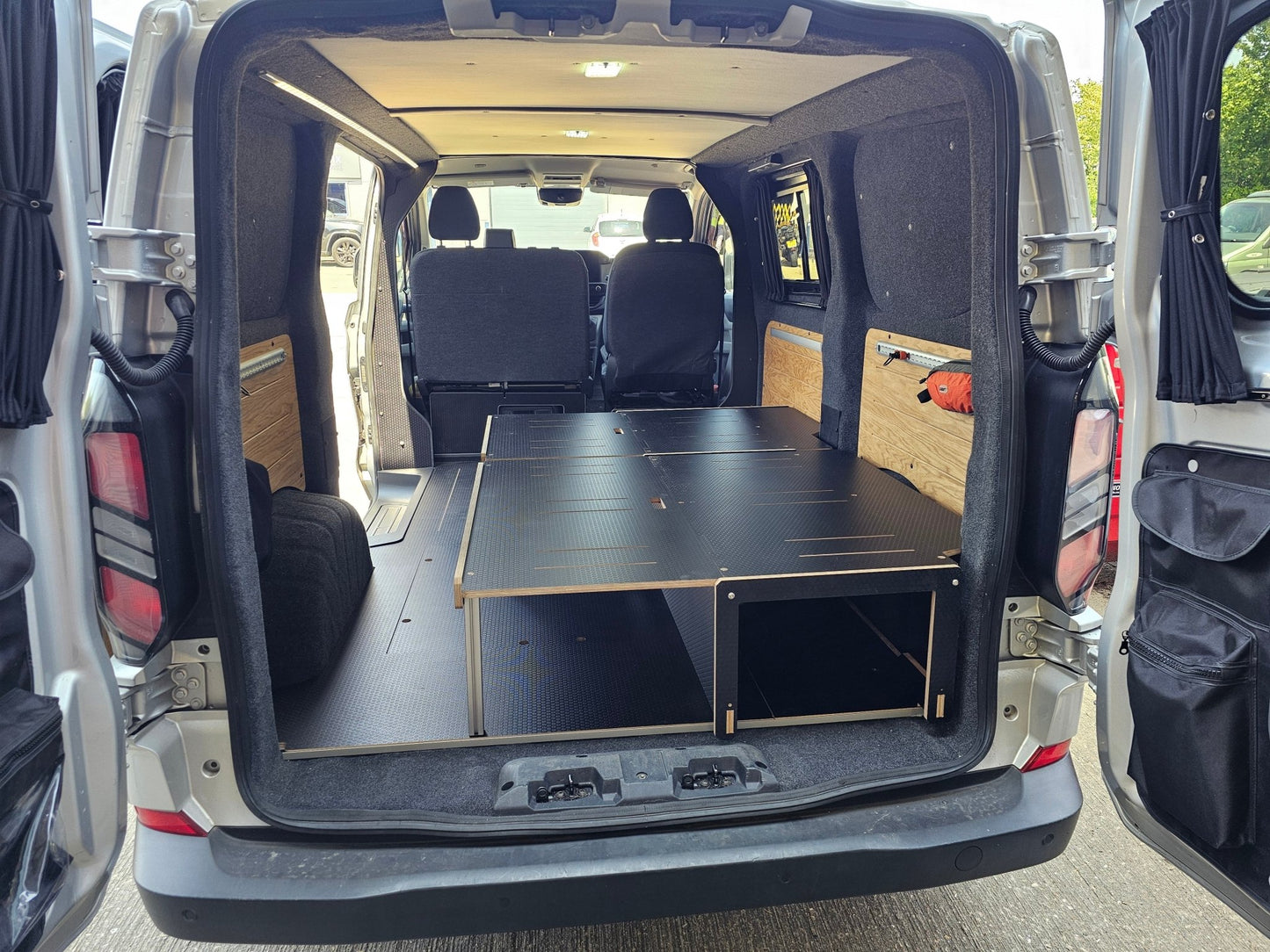 Vangear VolkswagenT7 Transporter-Ford Custom-Bed SWB (bed only) - Vangear UK