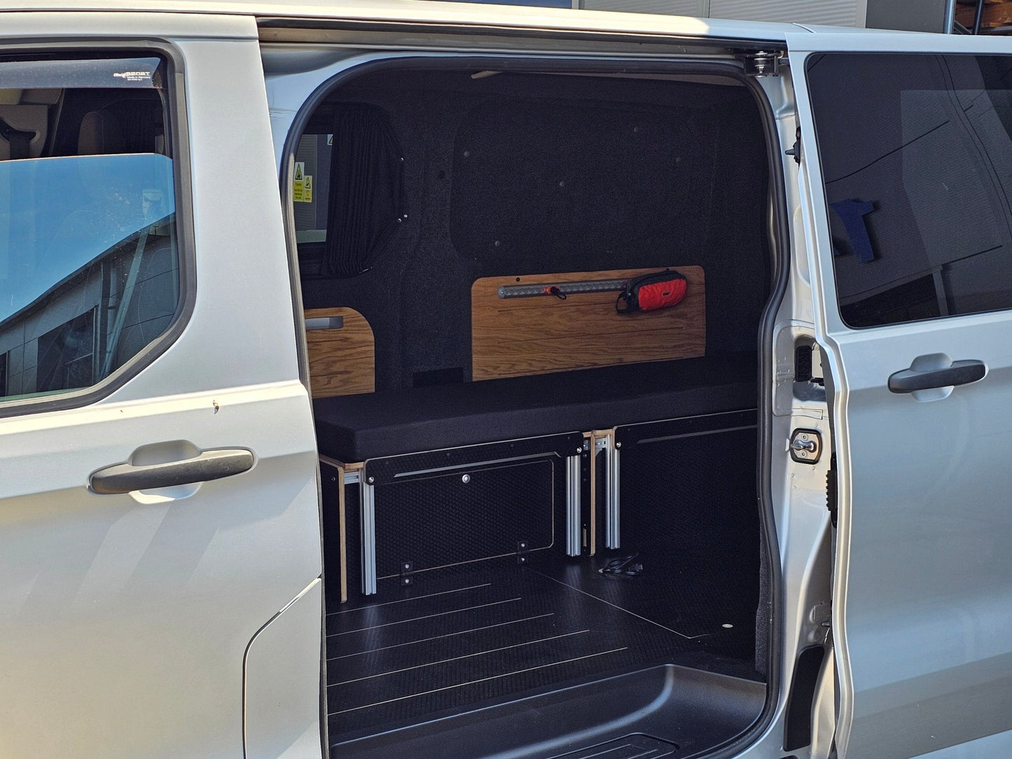Vangear VolkswagenT7 Transporter-Ford Custom-Bed SWB (bed only) - Vangear UK