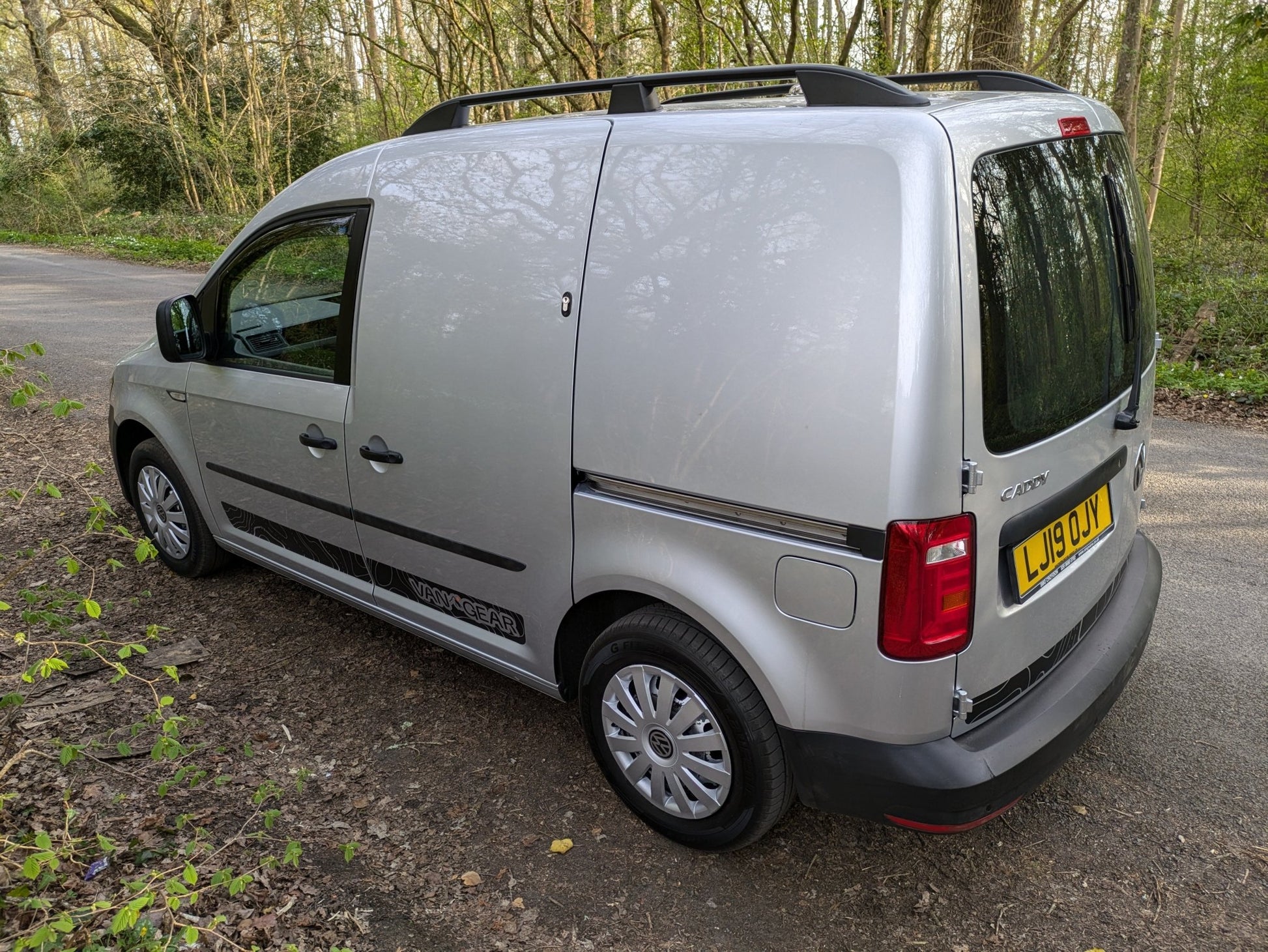 Volkswagen 2019 Caddy Campervan with a Vangear "CLUB" conversion. - Vangear UK