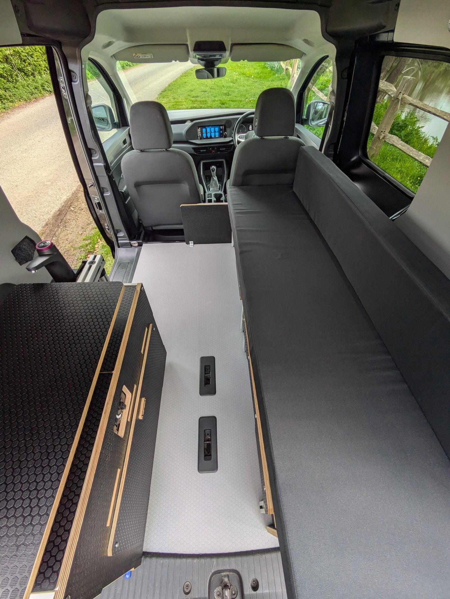 Volkswagen 2021 Caddy Mk5 Campervan with a Vangear "CLUB" conversion. GJ21 ODX - Vangear UK
