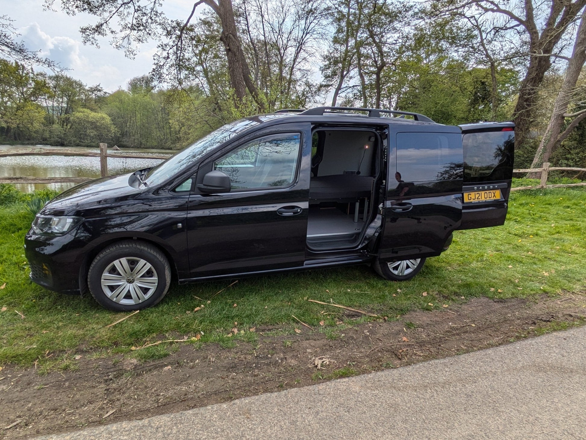 Volkswagen 2021 Caddy Mk5 Campervan with a Vangear "CLUB" conversion. GJ21 ODX - Vangear UK