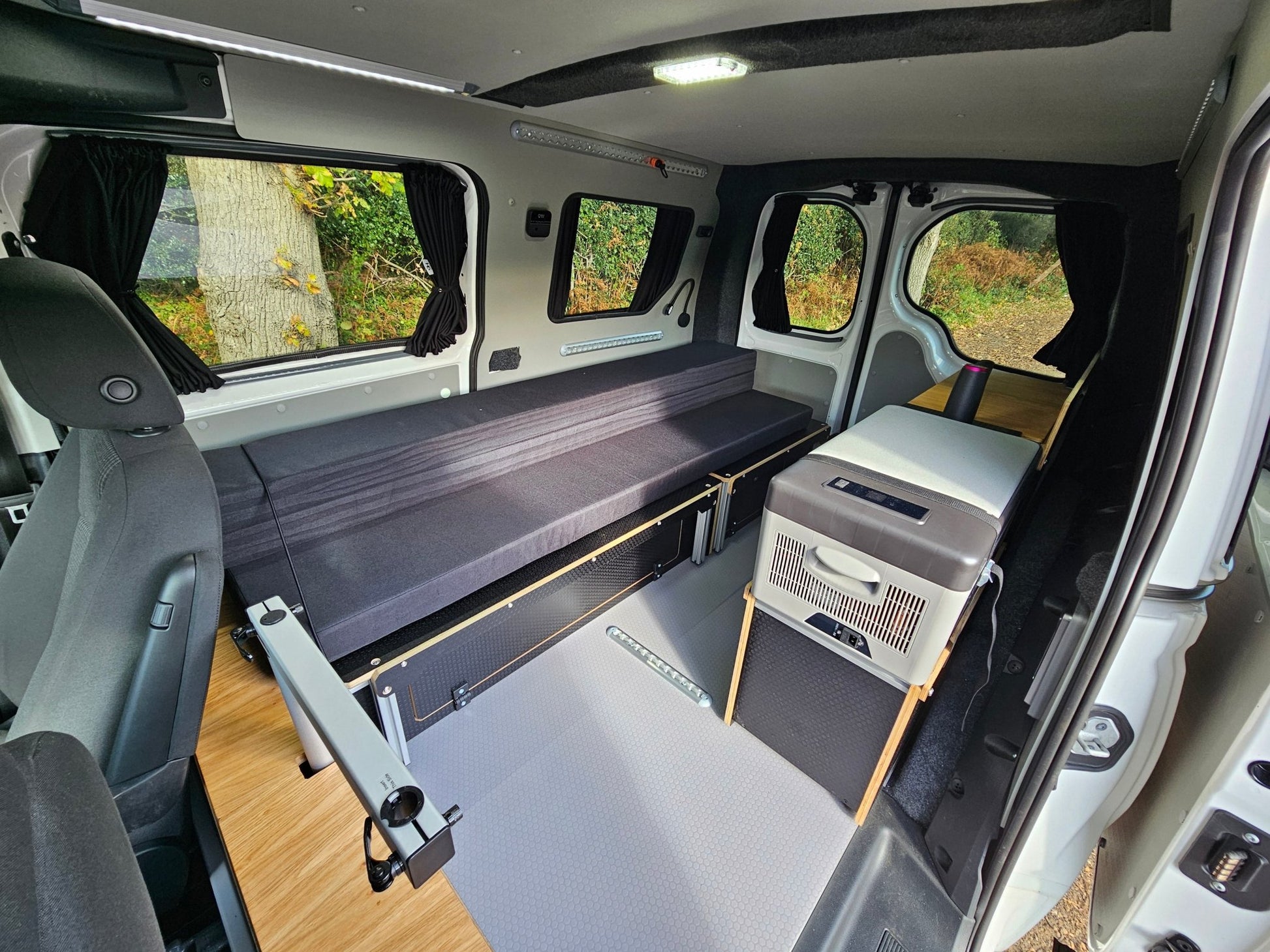 Volkswagen Caddy Maxi mk5 Compact - Bed 1.1 by Vangear - campervan bed - Vangear UK