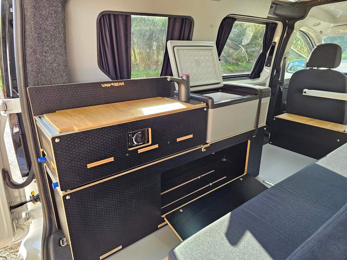 Volkswagen Caddy MK5 (2021 onwards) Maxi Freerunner Camper Conversion Kit - Vangear UK
