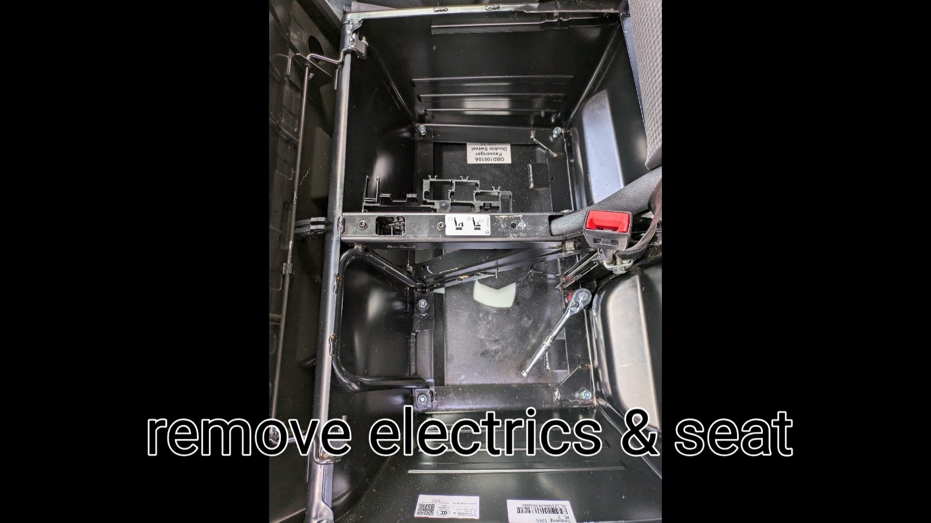 Volkswagen Transporter T5/T6/T6.1 Passenger Double Seat Swivel - Vangear UK