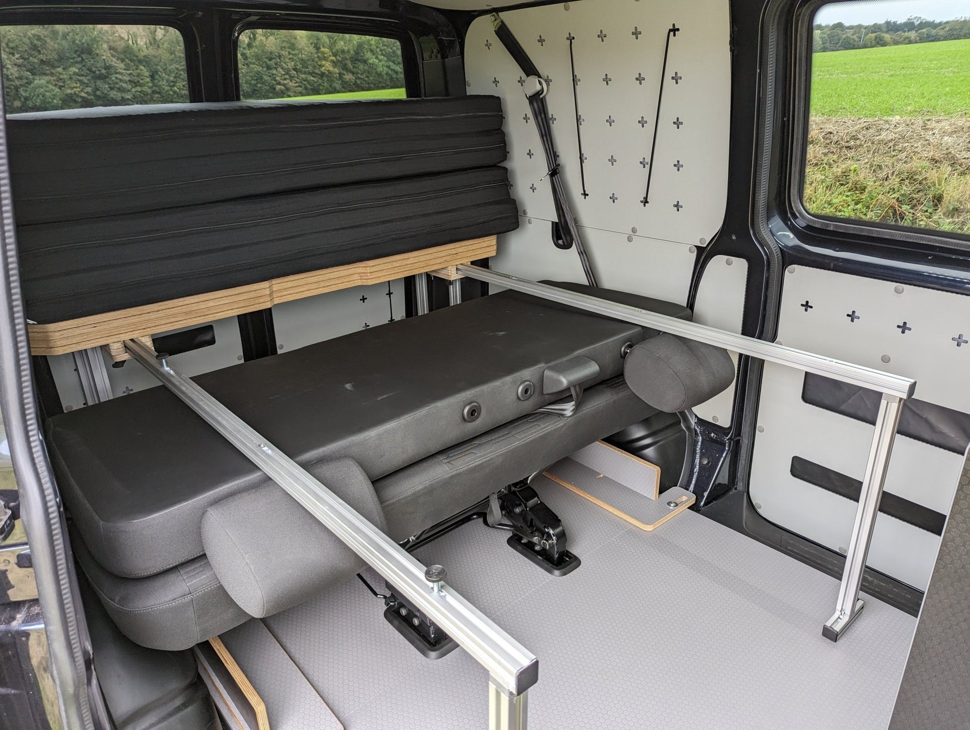 Motorhome Bed VW Transporter Bed Seat: Comfortable Travel Solution