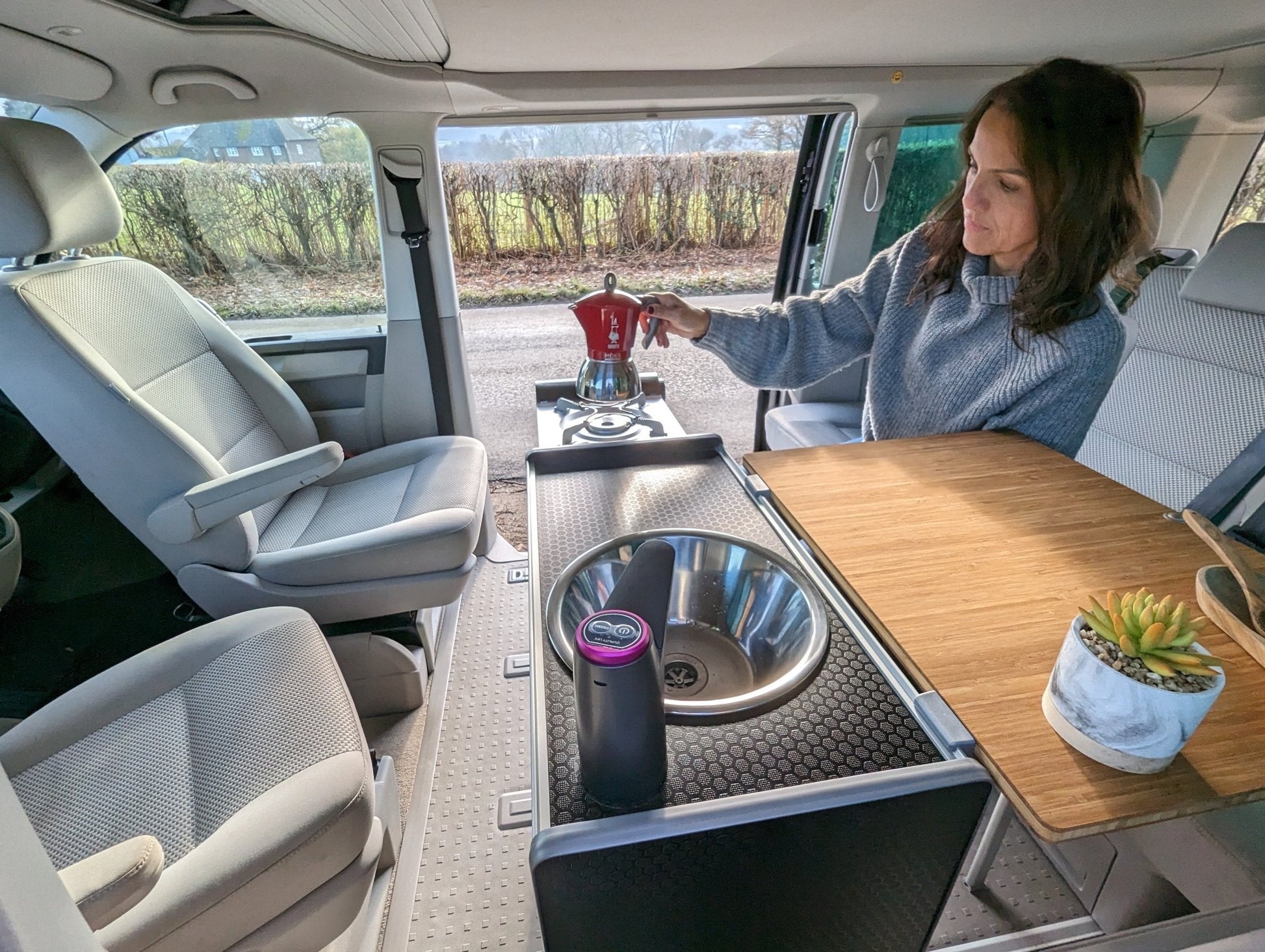 Vangear Nano-Pod Campervan Kitchen (Black) gen2.1 - Vangear UK